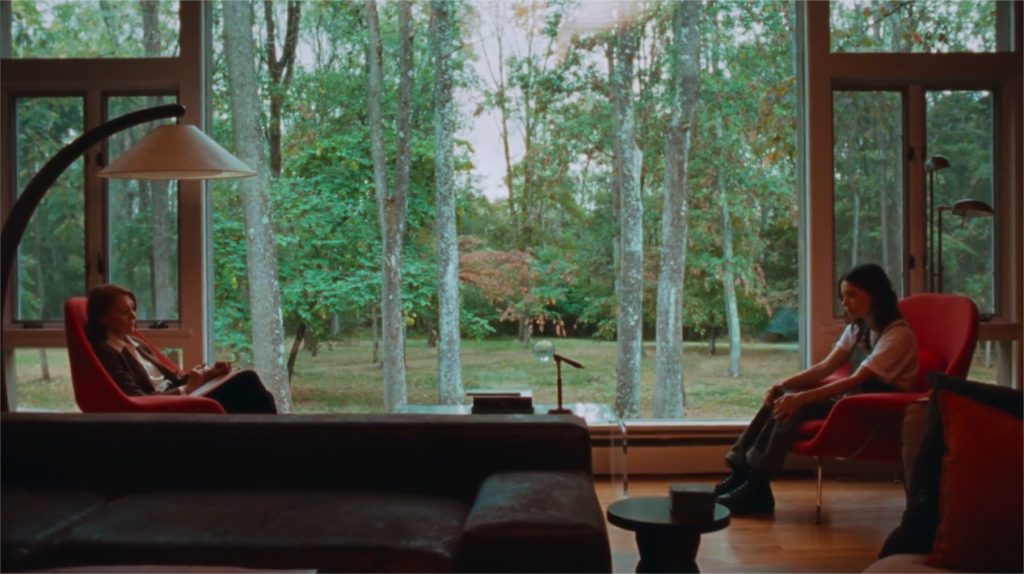 Sarah Lind dans "A Wounded Fawn"