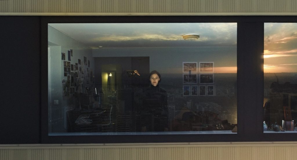 Marion Barbeau dans "Drone"