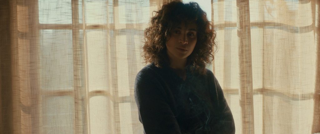 Fajar (Camélia Jordana) dans "Les Tempêtes"