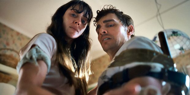 Alison Brie et Dave Franco dans "Together"